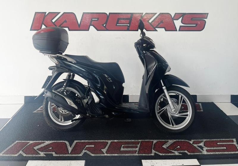 imagem de Black S Line 1.4 TFSI S-tronic