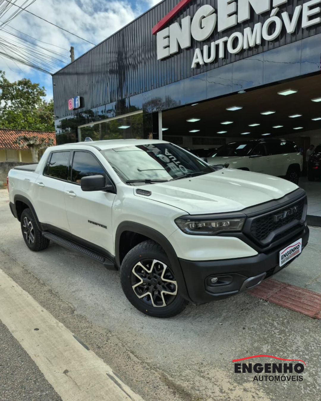 imagem de REBEL HURR.4 2.0 TB CD 4X4 Aut.