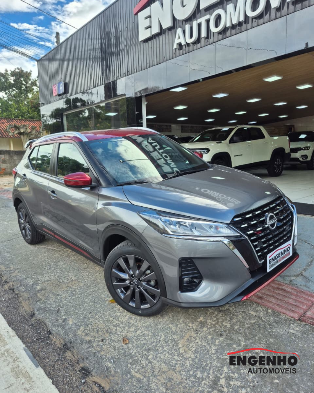 Nissan KICKS XPlay 1.6 16V Flex Aut. na cor Cinza em Florianópolis / SC - 51466