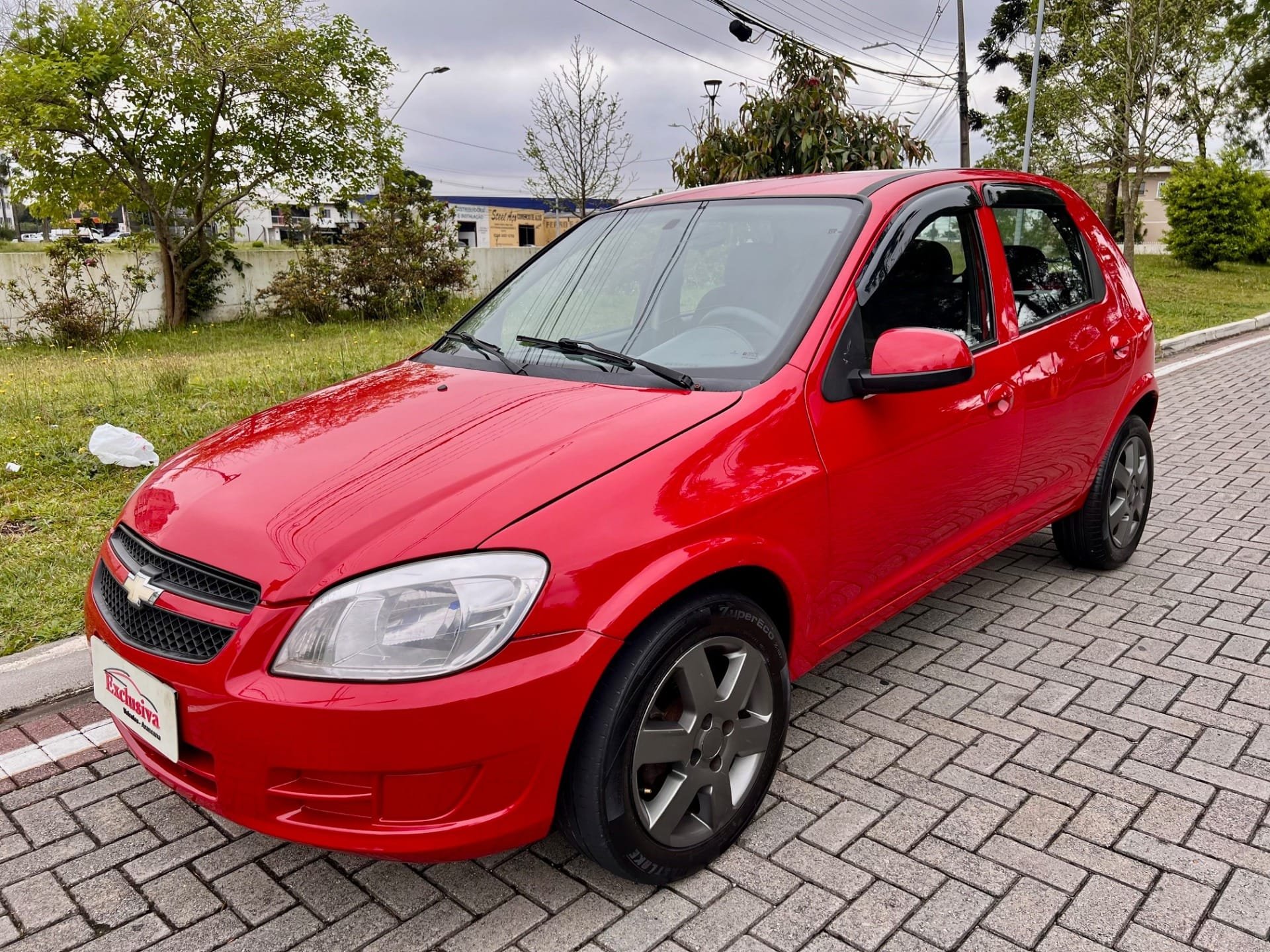 imagem de Spirit/ LT 1.0 MPFI 8V FlexP. 5p