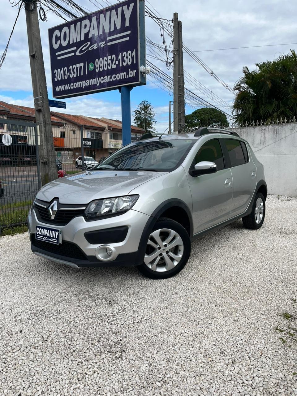 Renault Sandero STEP. Easy R H-Power 1.6 8V na cor Cinza em Curitiba / PR - 51917