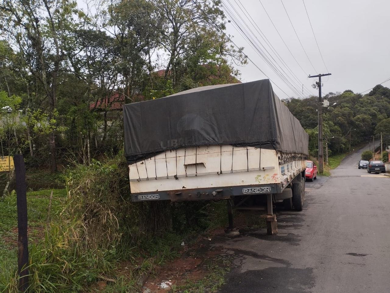 Audi Q3 Black S Line 1.4 TFSI S-tronic na cor Branco em Campo Largo / PR - 52002