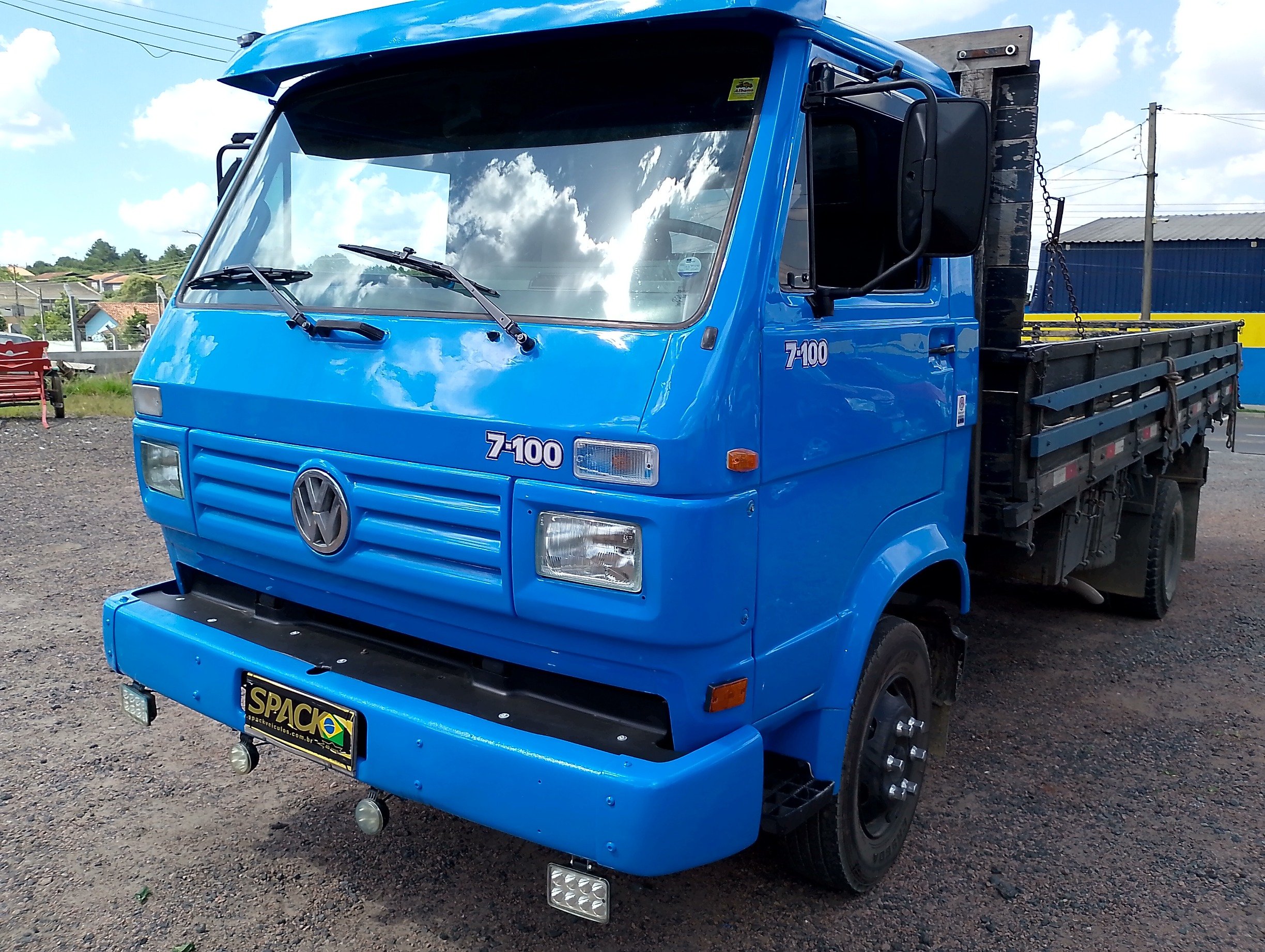 VOLKSWAGEN 7-100 2p (diesel) na cor Azul em Campo Largo / PR - 52014