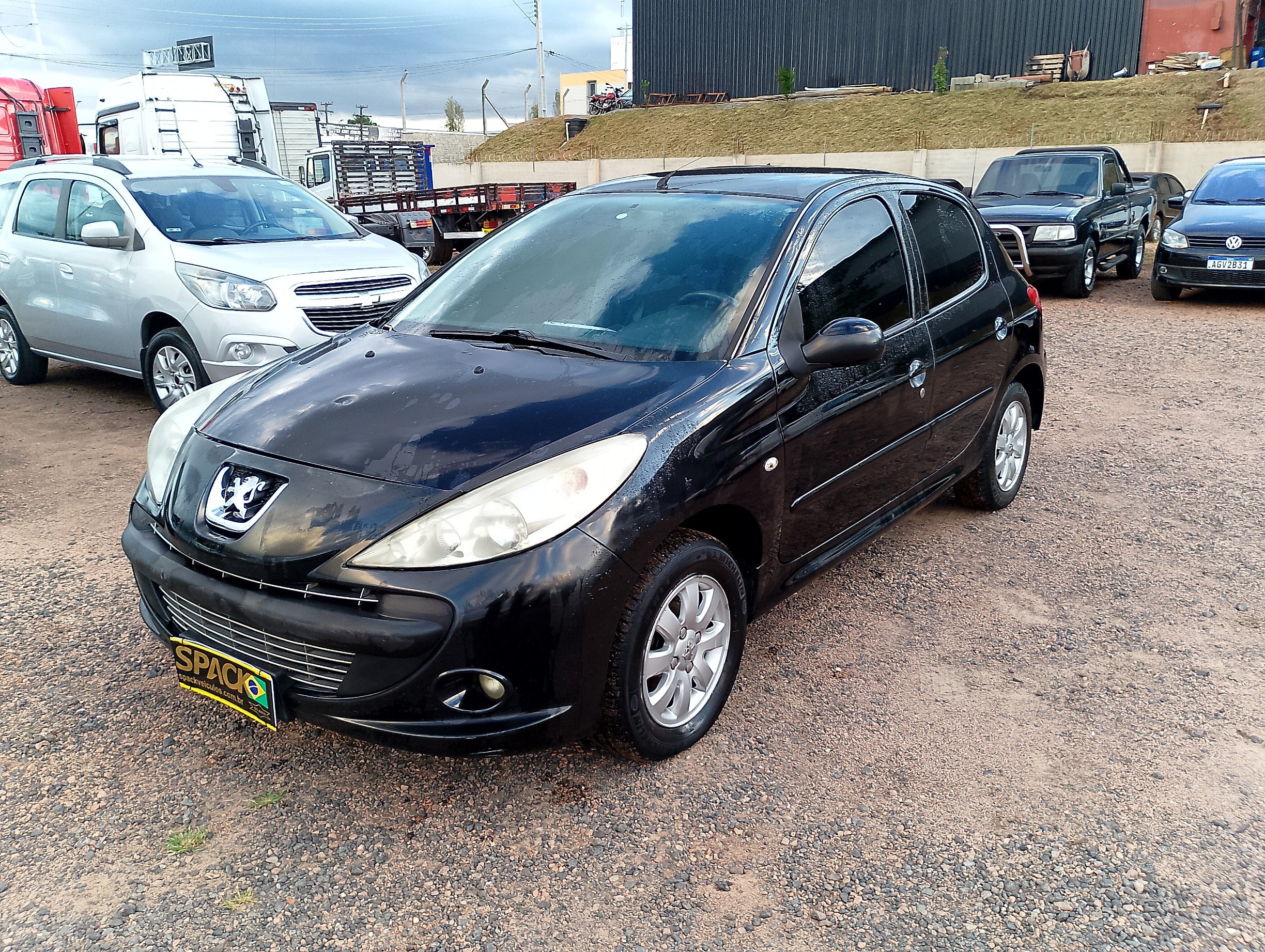 Peugeot 207 XR 1.4 Flex 8V 3p na cor Preto em Campo Largo / PR - 52023