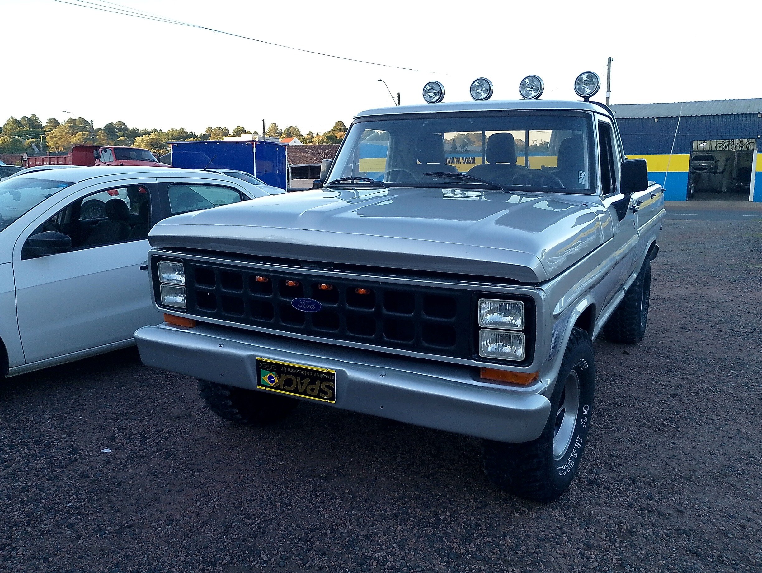 Audi Q3 Black S Line 1.4 TFSI S-tronic na cor Cinza em Campo Largo / PR - 52025