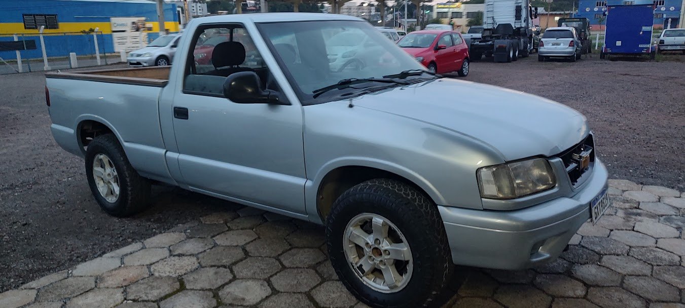Chevrolet S10 Pick-Up Std. 2.5 Diesel Turbo na cor Cinza em Campo Largo / PR - 52066