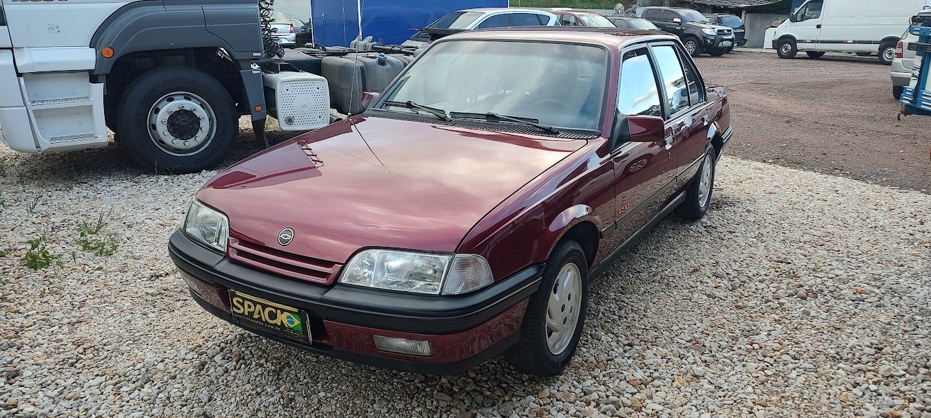 imagem de GLS/ Hi-Tech 2.0 EFI 2p e 4p