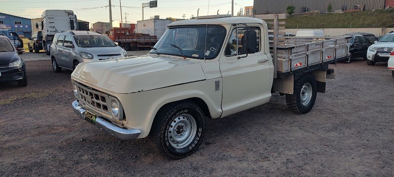 Chevrolet D-10 Diesel na cor Bege em Campo Largo / PR - 52094