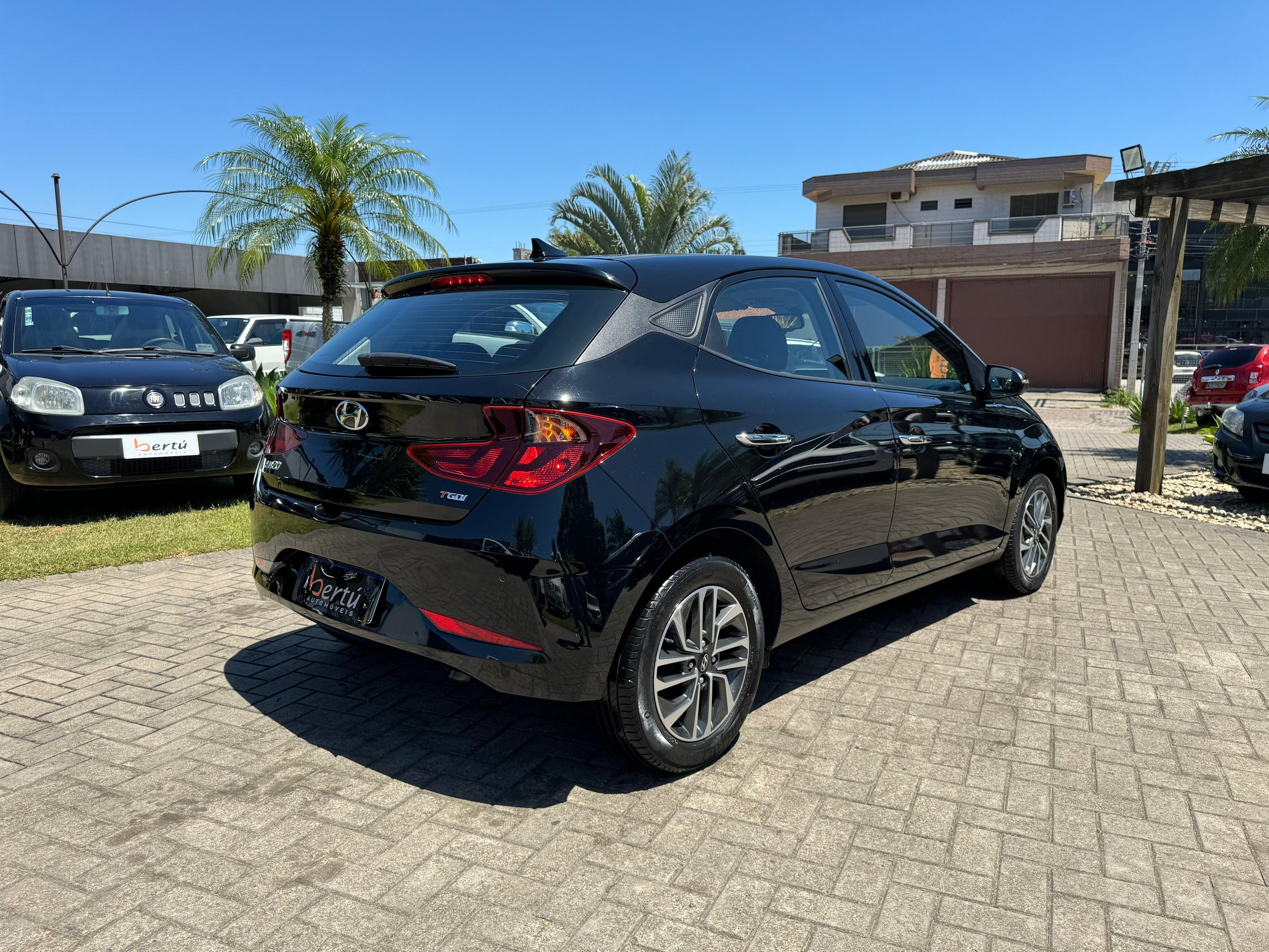 Hyundai HB20 Platinum 1.0 TB Flex 12V Aut. na cor Preto em Tubarão / SC - 52280