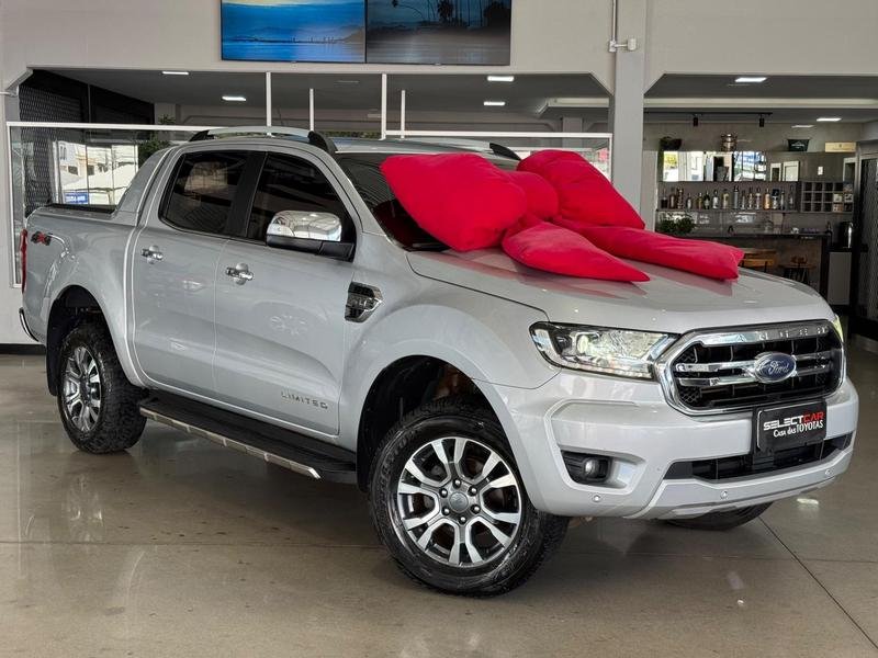 Ford Ranger Limited 3.2 4x4 CD Diesel Aut. na cor Prata em São José dos Pinhais / PR - 52333