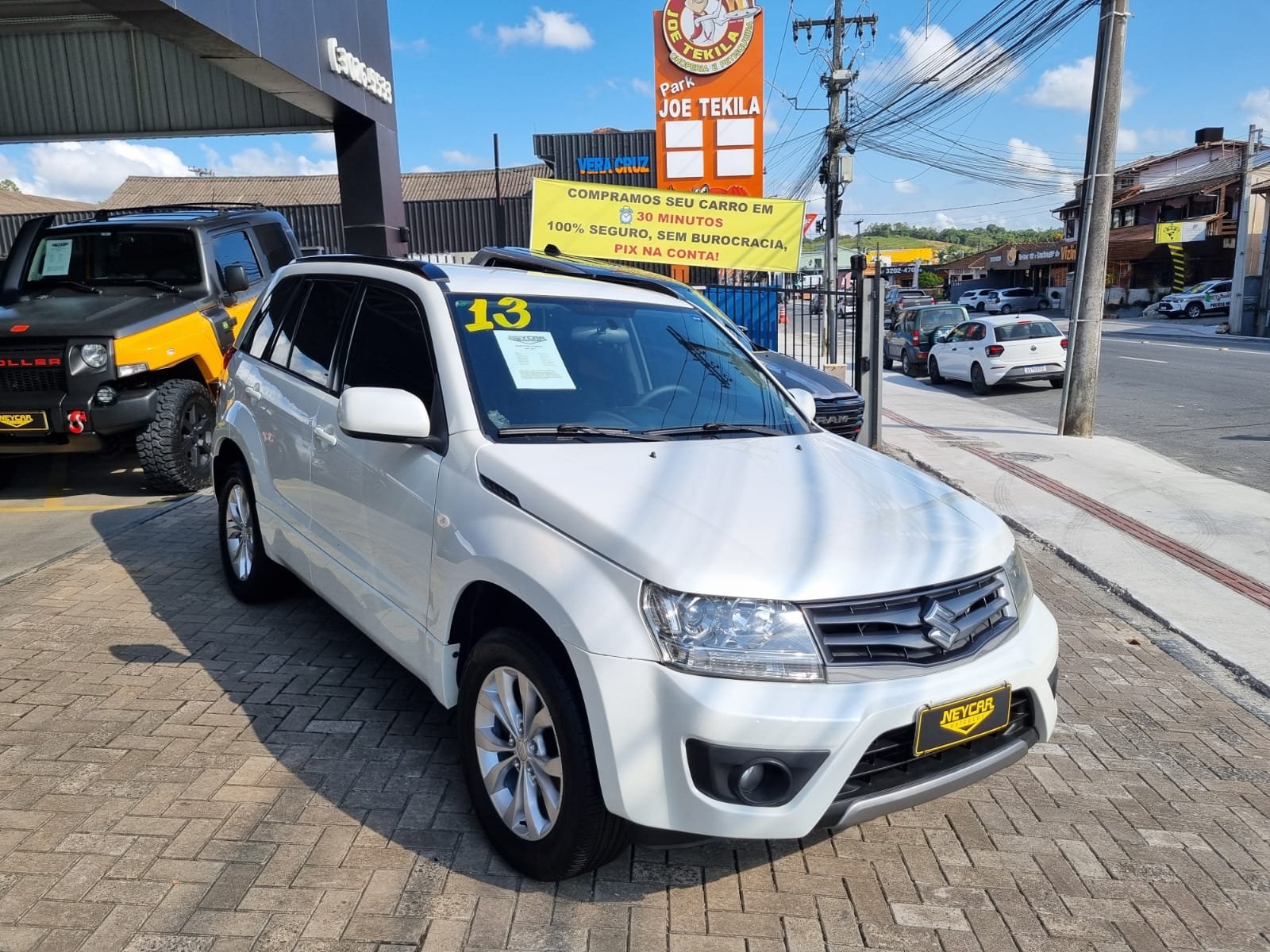 Citroën Grand C4 Picasso 2.0 16V 143cv Aut na cor Branco em Joinville / SC - 52357