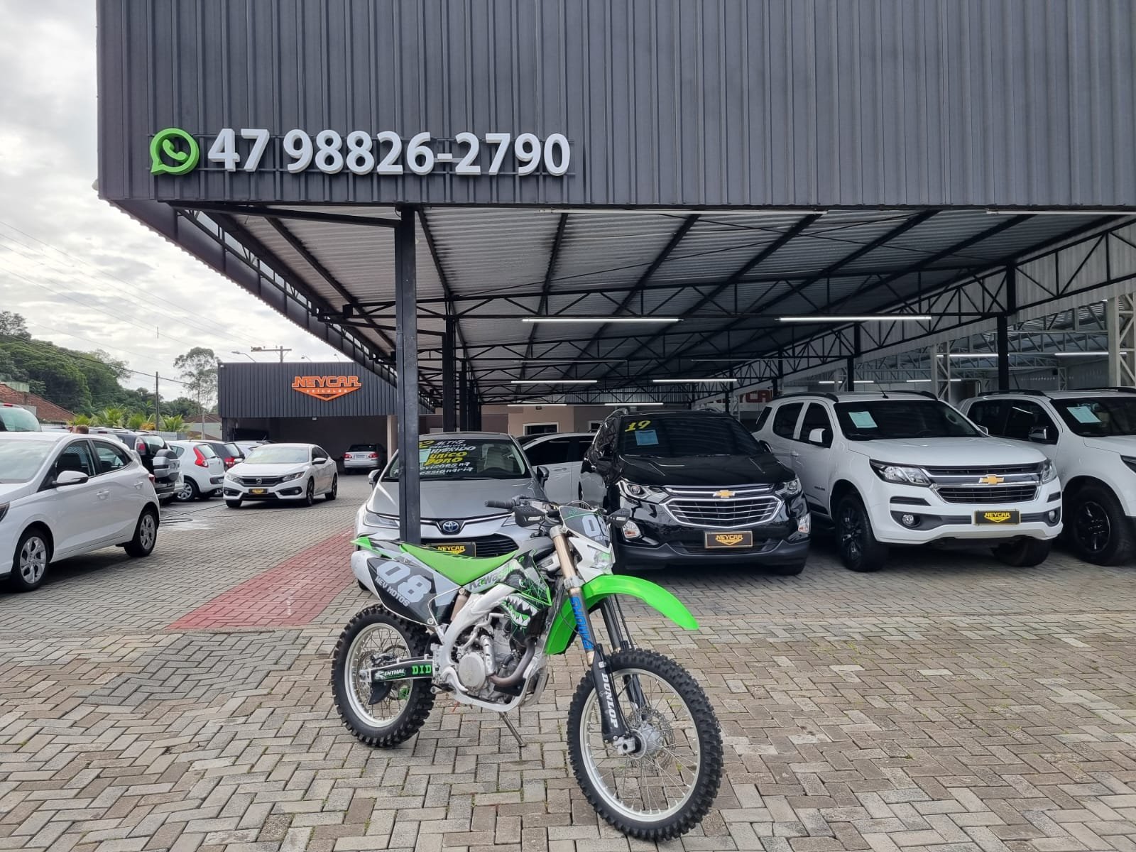 KAWASAKI KLX 450R  na cor Verde em Joinville / SC - 52360