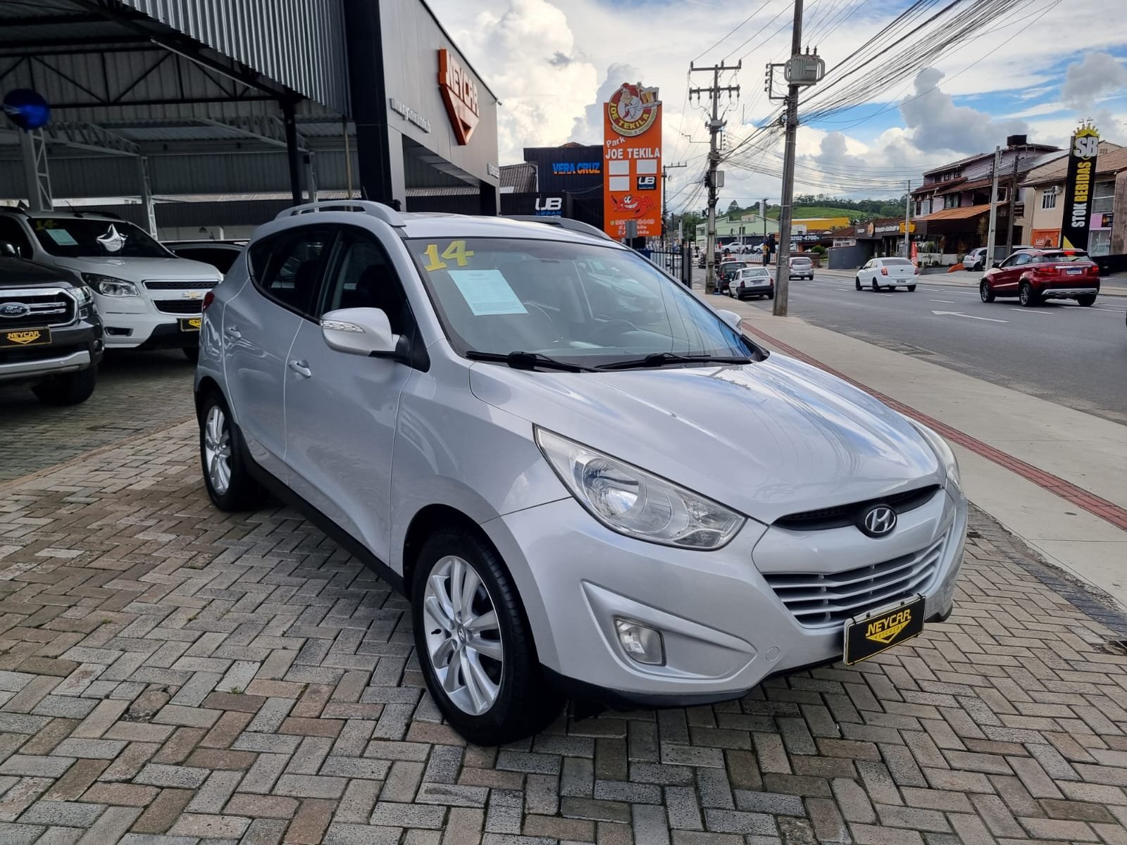 Hyundai Ix35 GLS 2.0 16V 2WD Flex Aut. na cor Prata em Joinville / SC - 52419