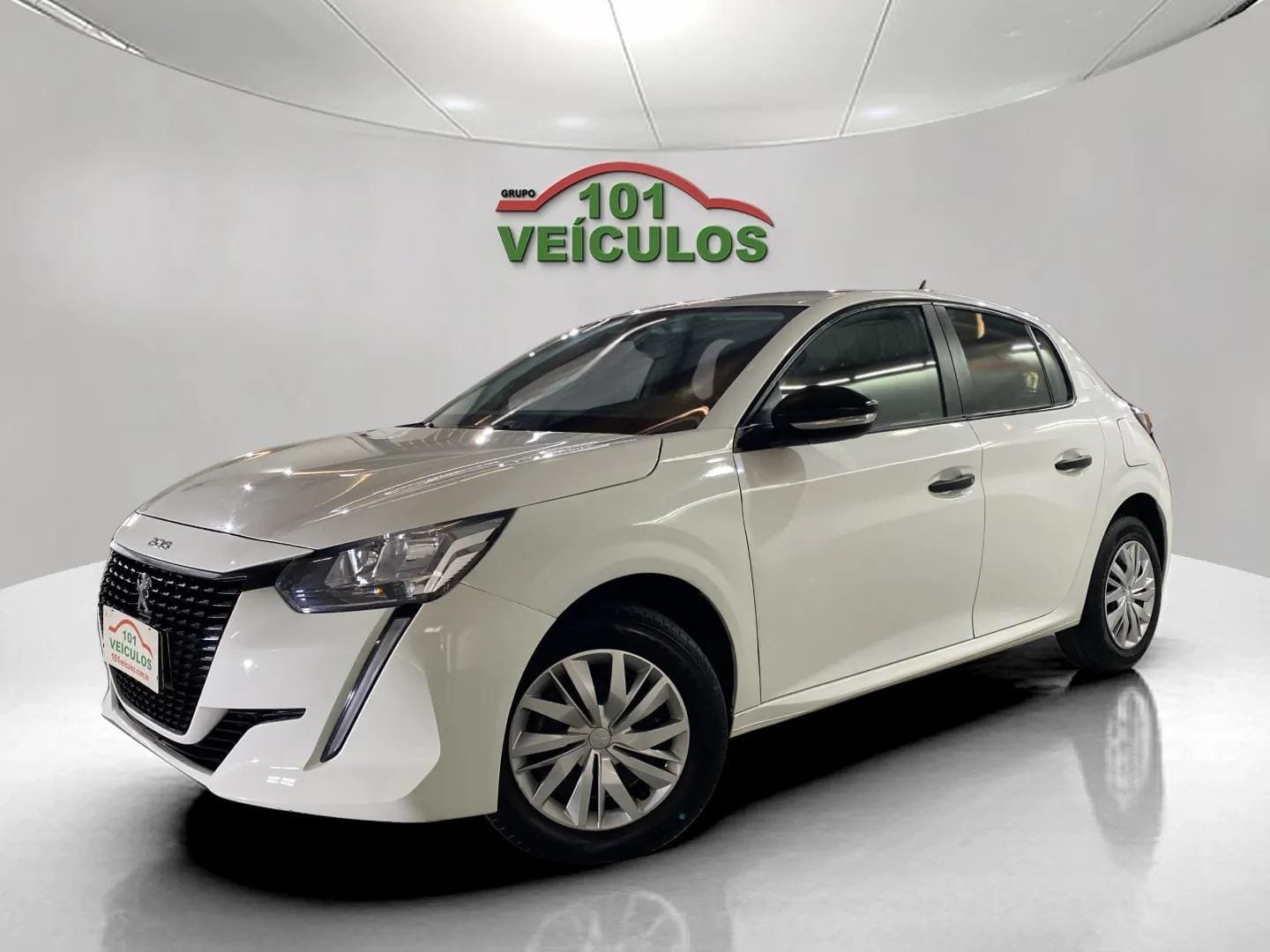 Peugeot 208 Like 1.0 Flex 6V 5p Mec. na cor Branco em São José / SC - 52764