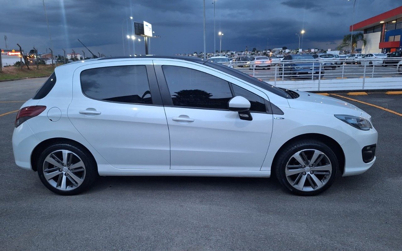 Peugeot 308 Allure 1.6 Flex 16V 5p Mec. na cor Branco em Colombo / PR - 529700