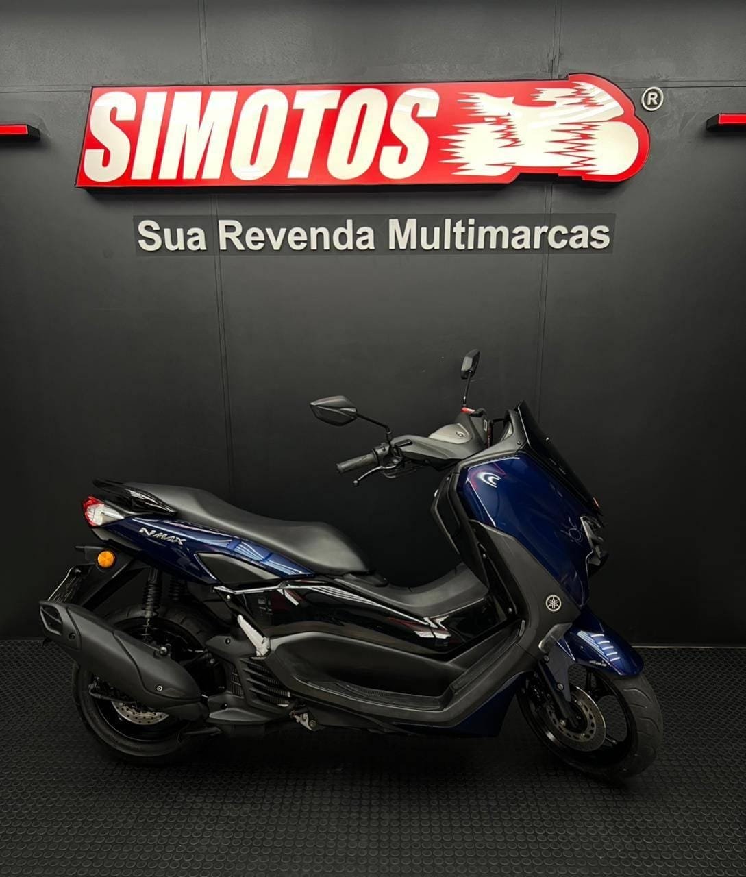 YAMAHA NMAX 160  na cor Azul em Florianópolis / SC - 53156