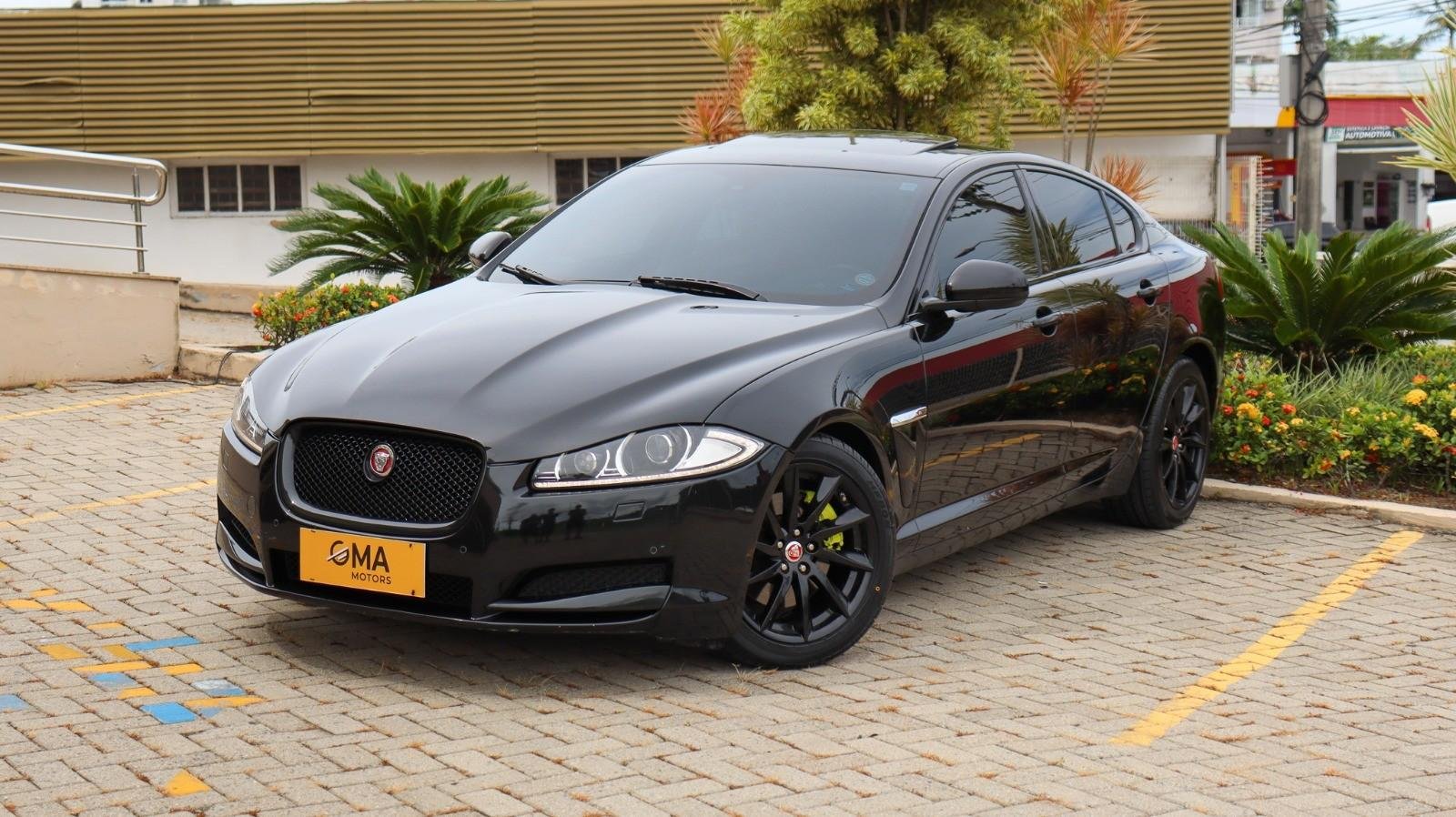 Jaguar XF 2.0 GTDI SPORT PREMIUM TECH 240cv Aut na cor Preto em São José / SC - 5316