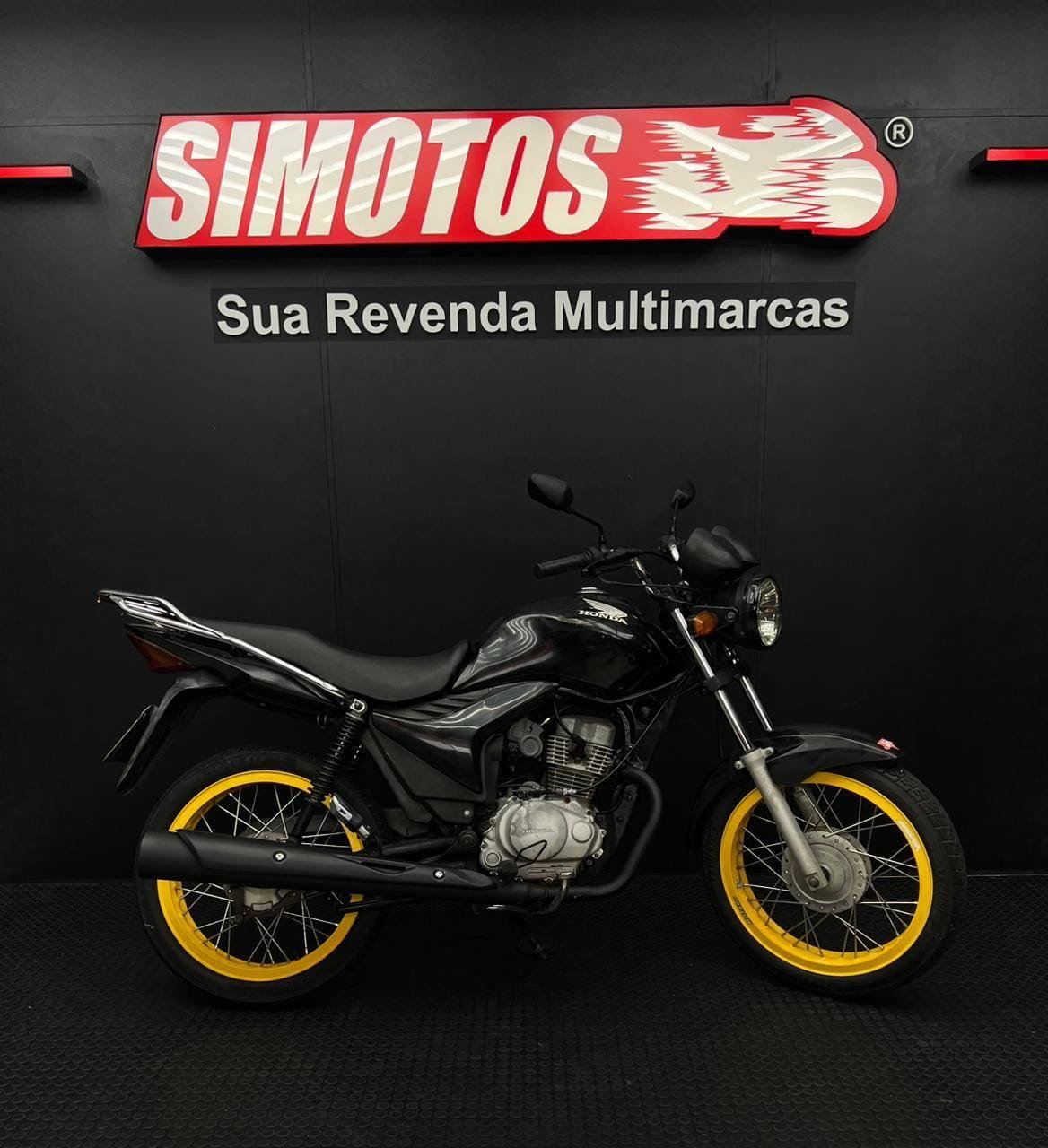 Honda CG 150 TITAN-ES  na cor Preto em Florianópolis / SC - 53163