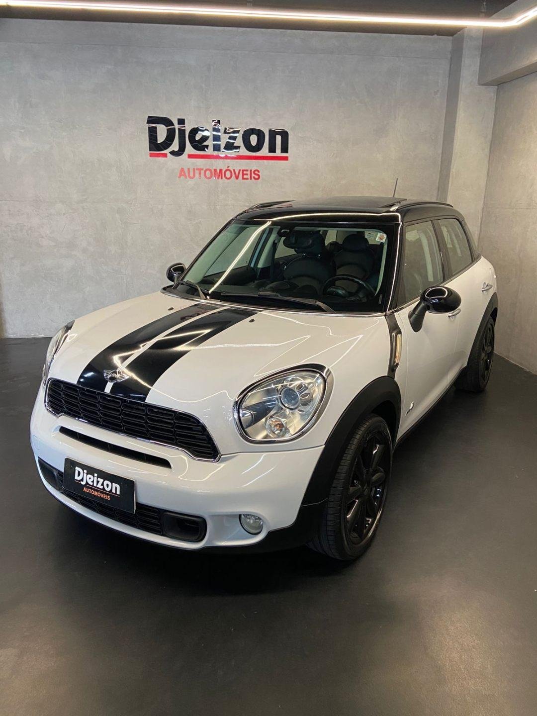 MINI COOPER Countryman S ALL4 1.6 Aut. na cor Branco em Gaspar / SC - 53177