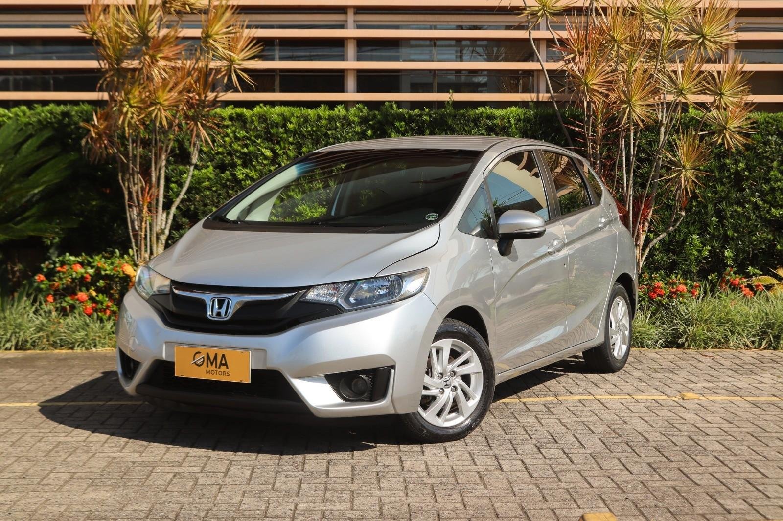 imagem de LX 1.5 Flexone 16V 5p Aut.