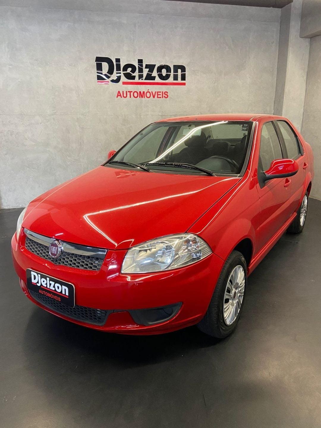 Fiat Siena EL 1.0 mpi Fire Flex 8V 4p na cor Vermelho em Gaspar / SC - 53186