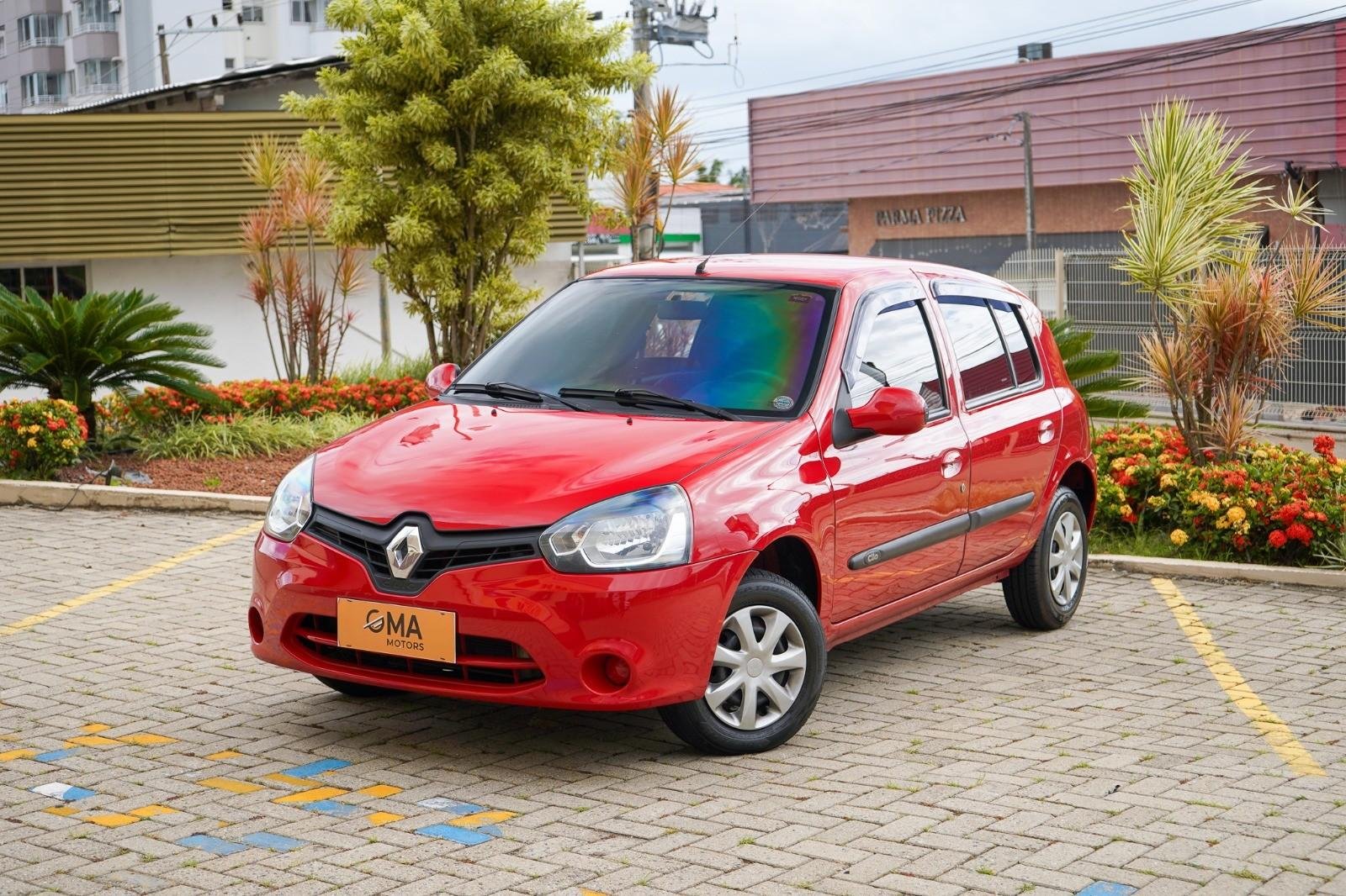Renault Clio Expression Hi-Flex 1.0 16V 5p na cor Vermelho em São José / SC - 5319