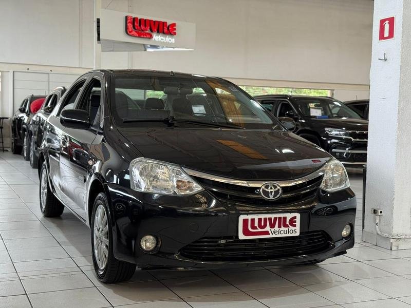 imagem de XLS Sedan 1.5 Flex 16V 4p Mec.