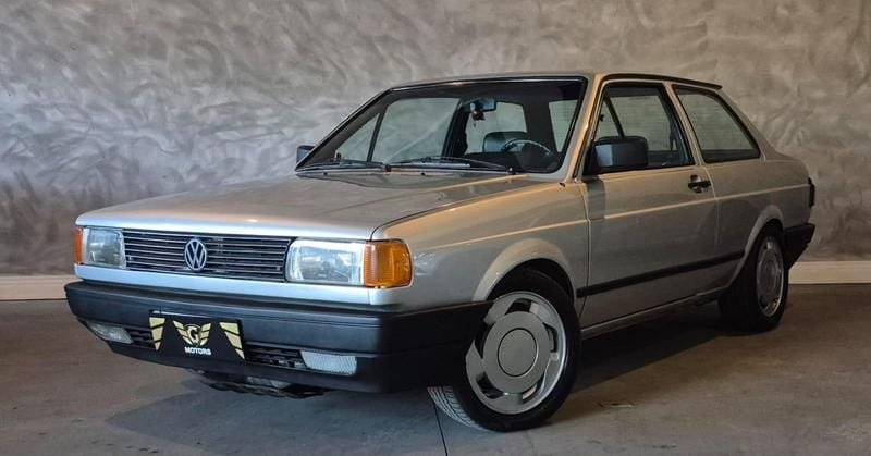 Volkswagen VOYAGE CL 1.8 na cor Cinza no Cachoeirinha / RS - 534