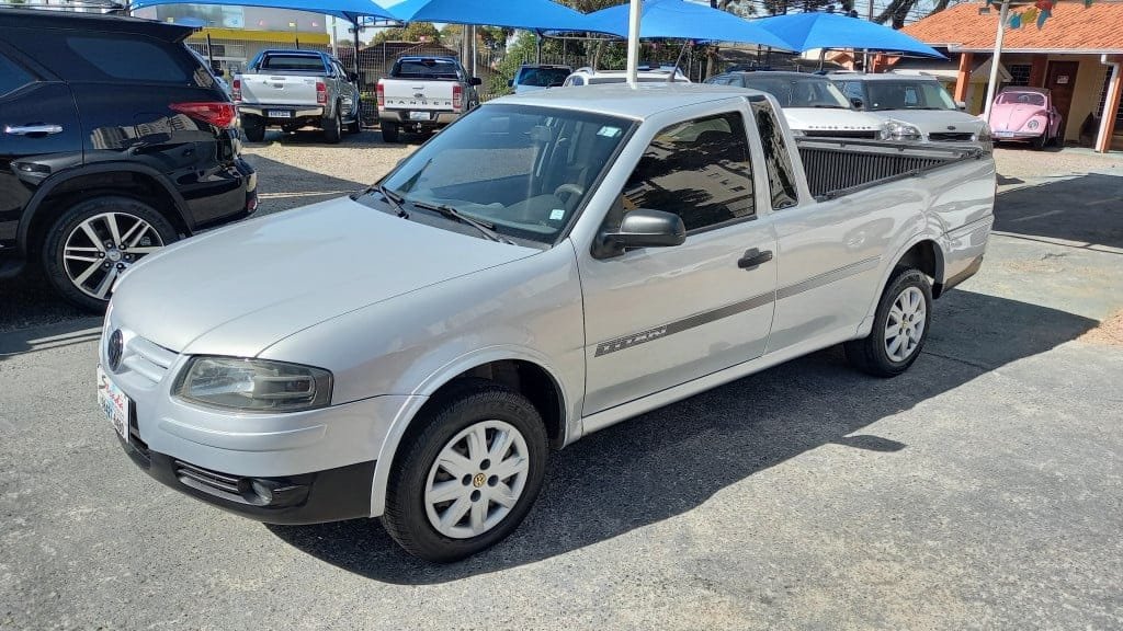 Volkswagen Saveiro TITAN 1.6 Mi Total Flex 2p na cor Cinza em Curitiba / PR - 53678