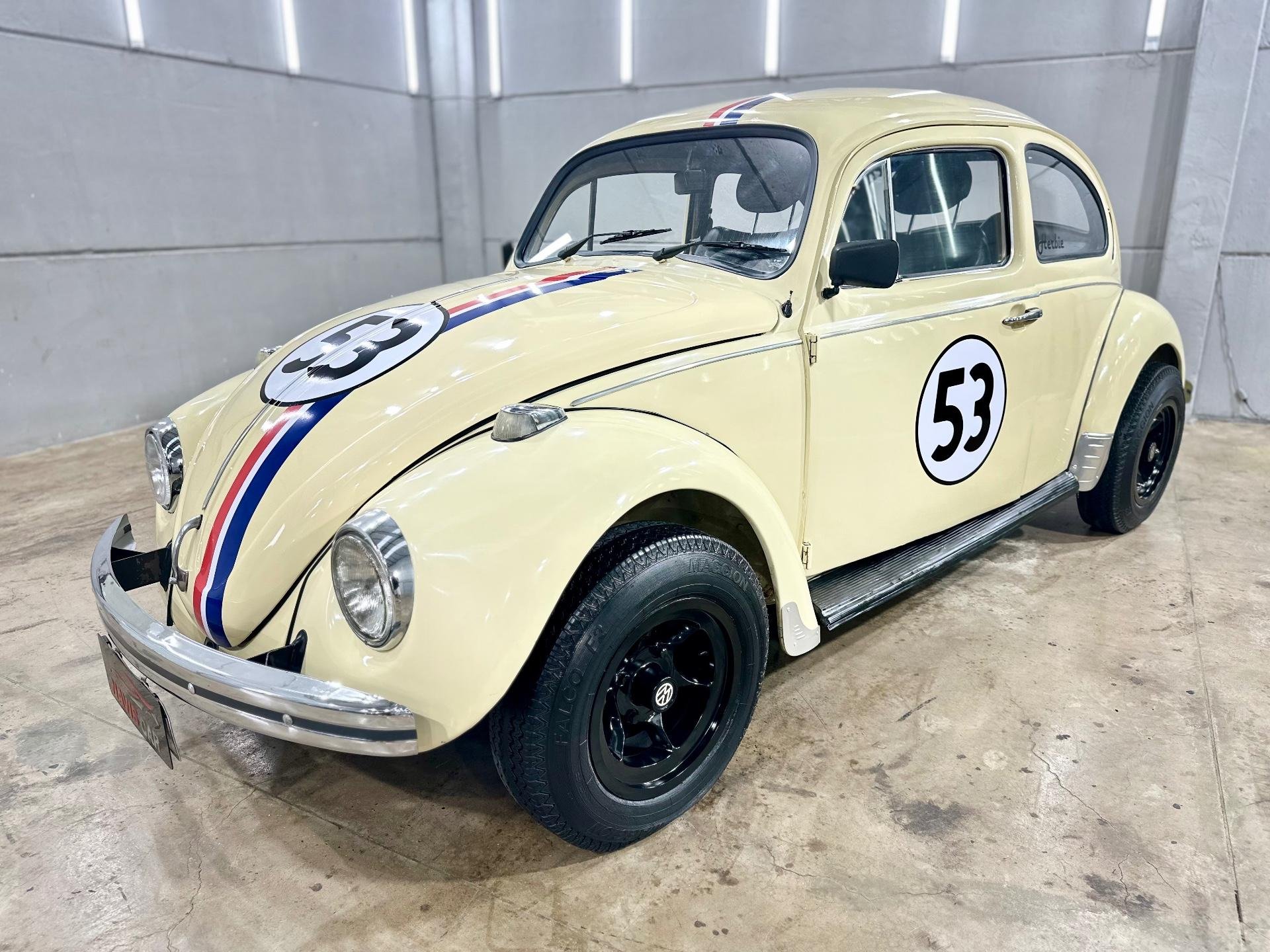 Volkswagen Fusca  na cor Bege no Porto Alegre / RS - 5376