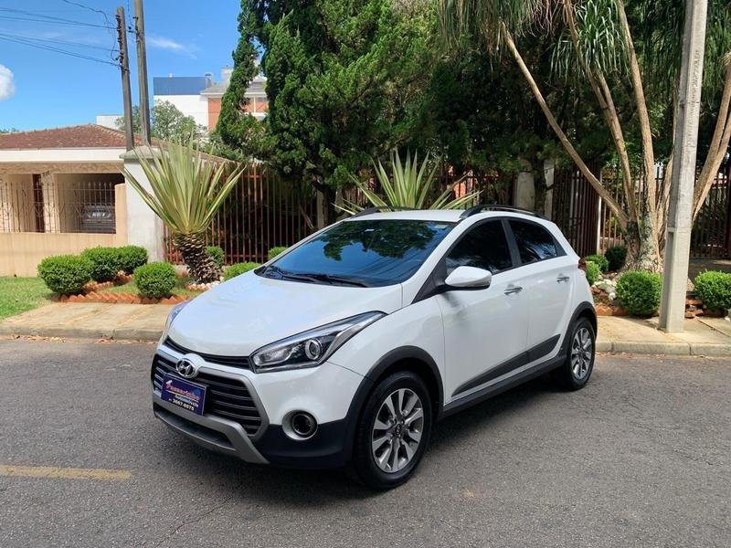 Hyundai HB20X Diamond 1.6 Flex 16V Aut. na cor Branco em Pinhais / PR - 53804