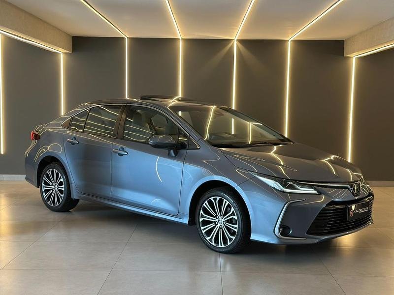 Toyota Corolla ALTIS/A.Premiu. 2.0 Flex 16V Aut na cor Cinza em Campo Largo / PR - 54031