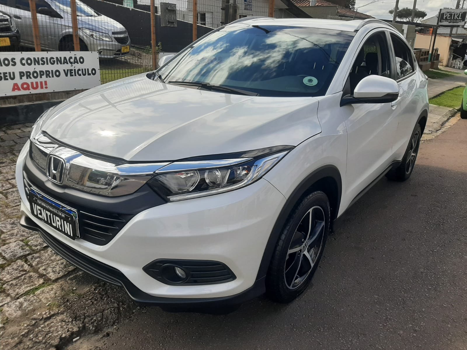Honda HR-V EX 1.8 Flexone 16V 5p Aut. na cor Branco em Curitiba / PR - 54379