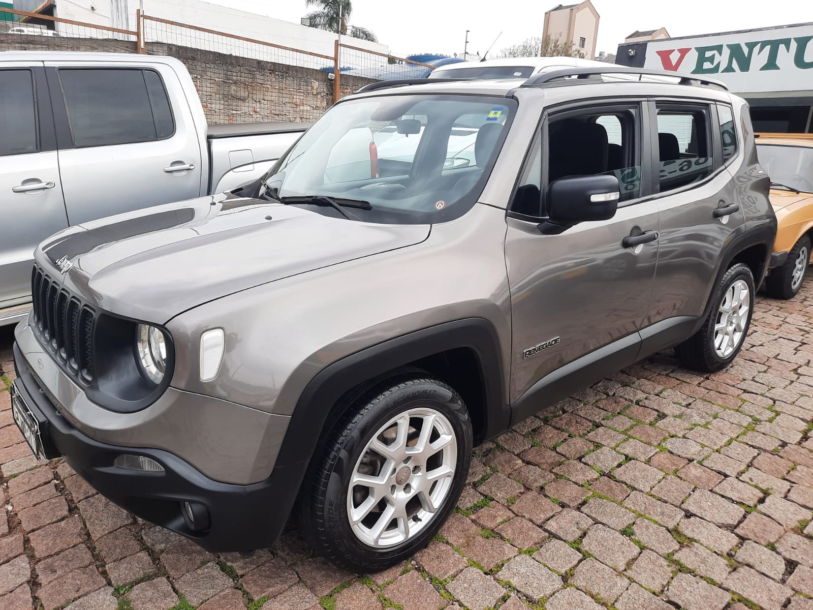 imagem de Sport 1.8 4x2 Flex 16V Aut.