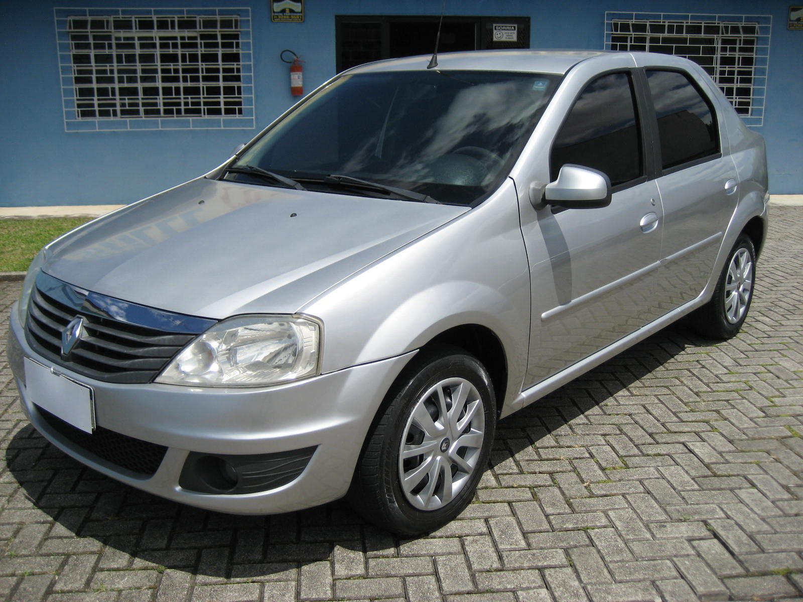 imagem de Expression Hi-Flex 1.6 8V 4p