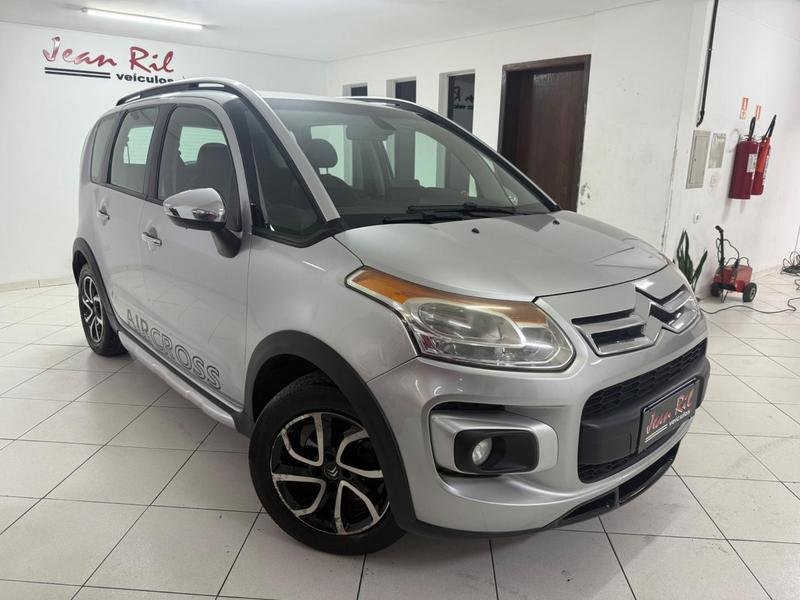 imagem de Exclusive 1.6 Flex 16V 5p Mec.