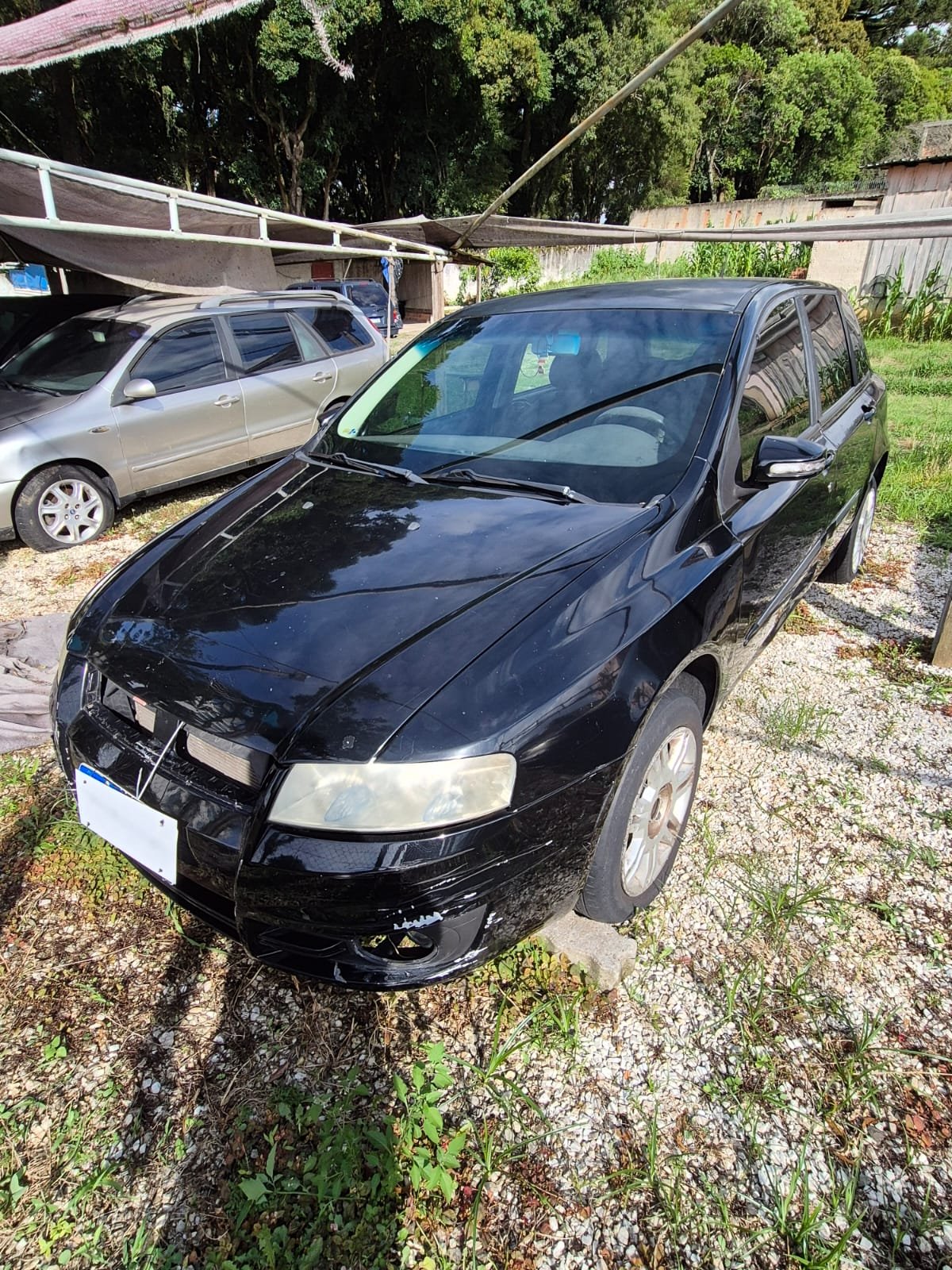 imagem de 1.8 ATTRACTIVE Flex 8V 5p