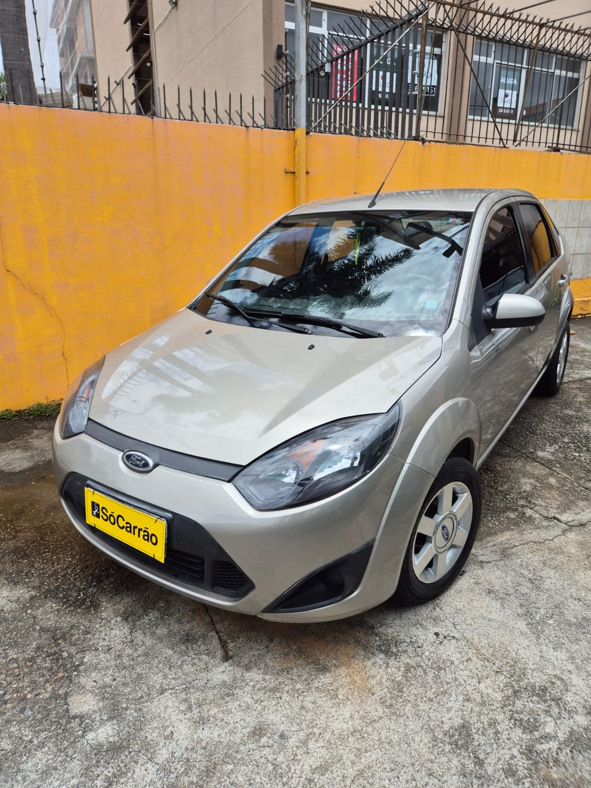 imagem de Sedan 1.0 8V Flex 4p