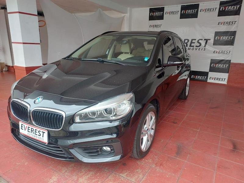 BMW 220i Tourer Active Flex 2.0 TB Aut. na cor Preto em Curitiba / PR - 55282