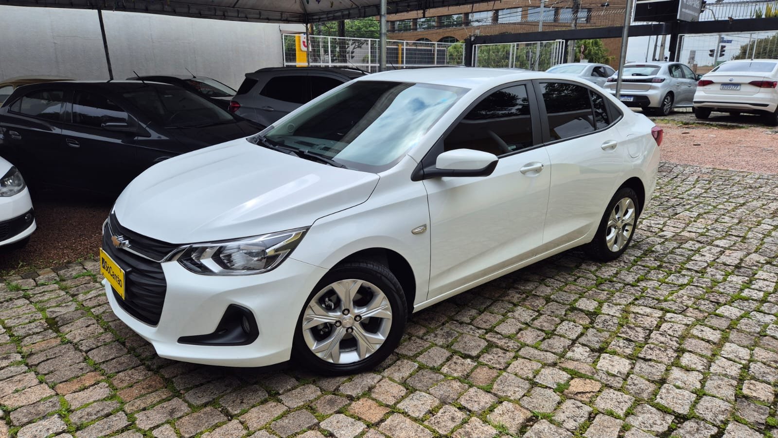 Chevrolet Onix SEDAN Plus LTZ 1.0 12V TB Flex Aut. na cor Bege em Curitiba / PR - 55320