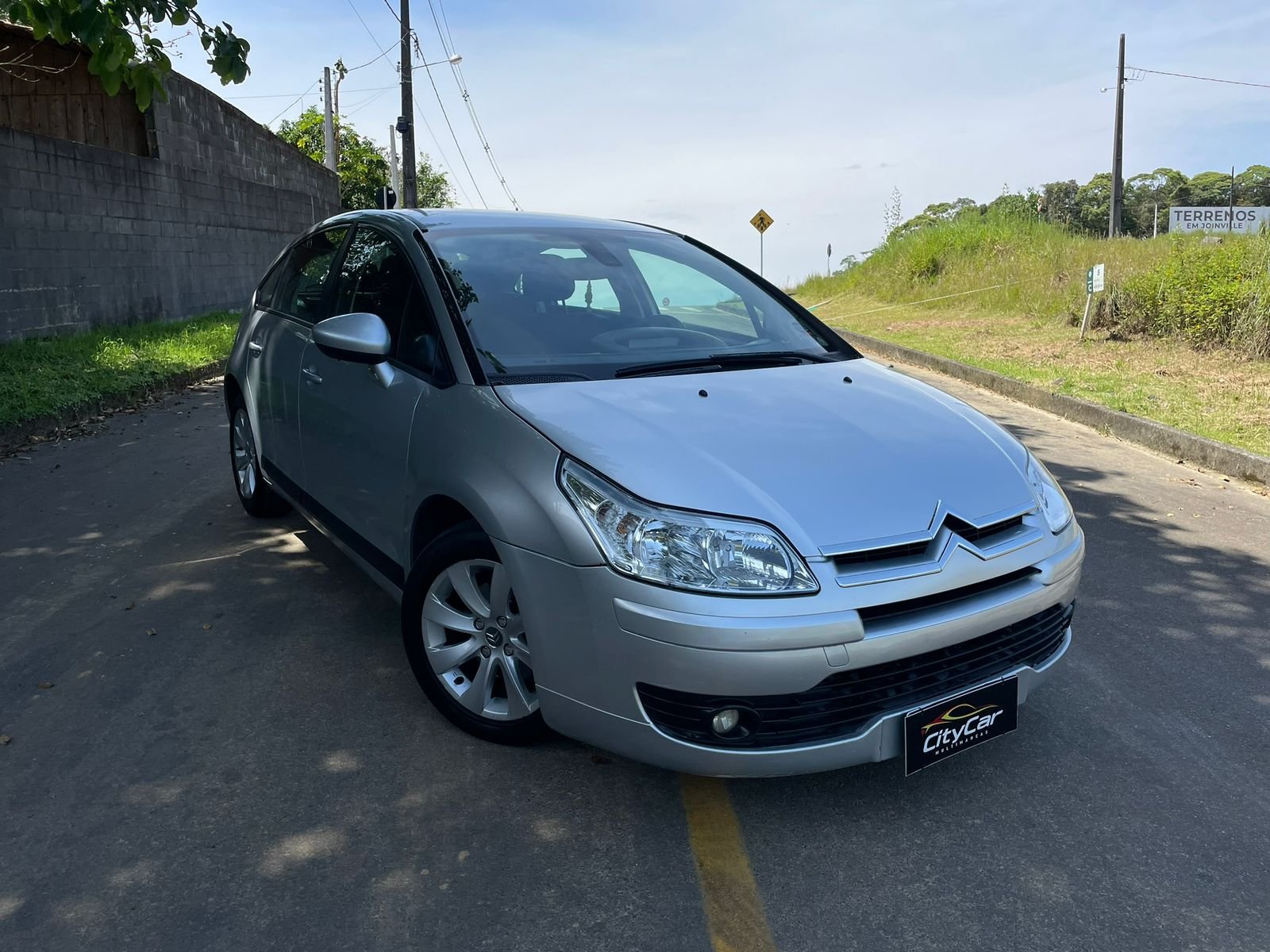 Citroën C4 GLX 2.0 Flex 16V 5p Aut. na cor Cinza em Joinville / SC - 5536