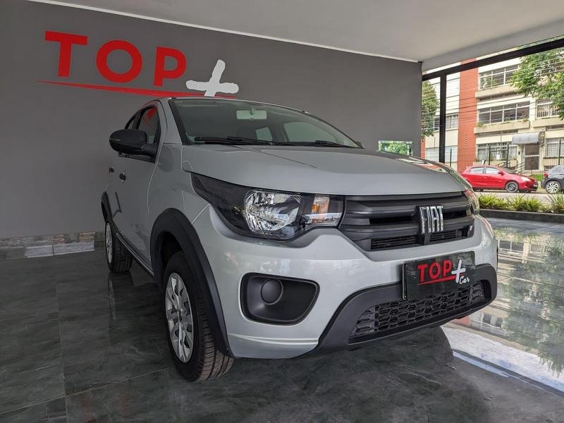 Fiat Mobi DRIVE 1.0 Flex 6V 5p na cor Prata em Curitiba / PR - 556