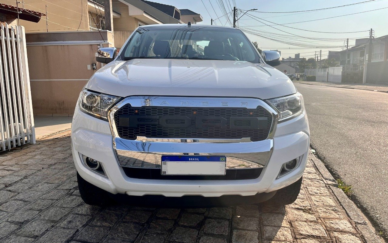 imagem de XLT 3.2 20V 4x4 CD Diesel Aut.