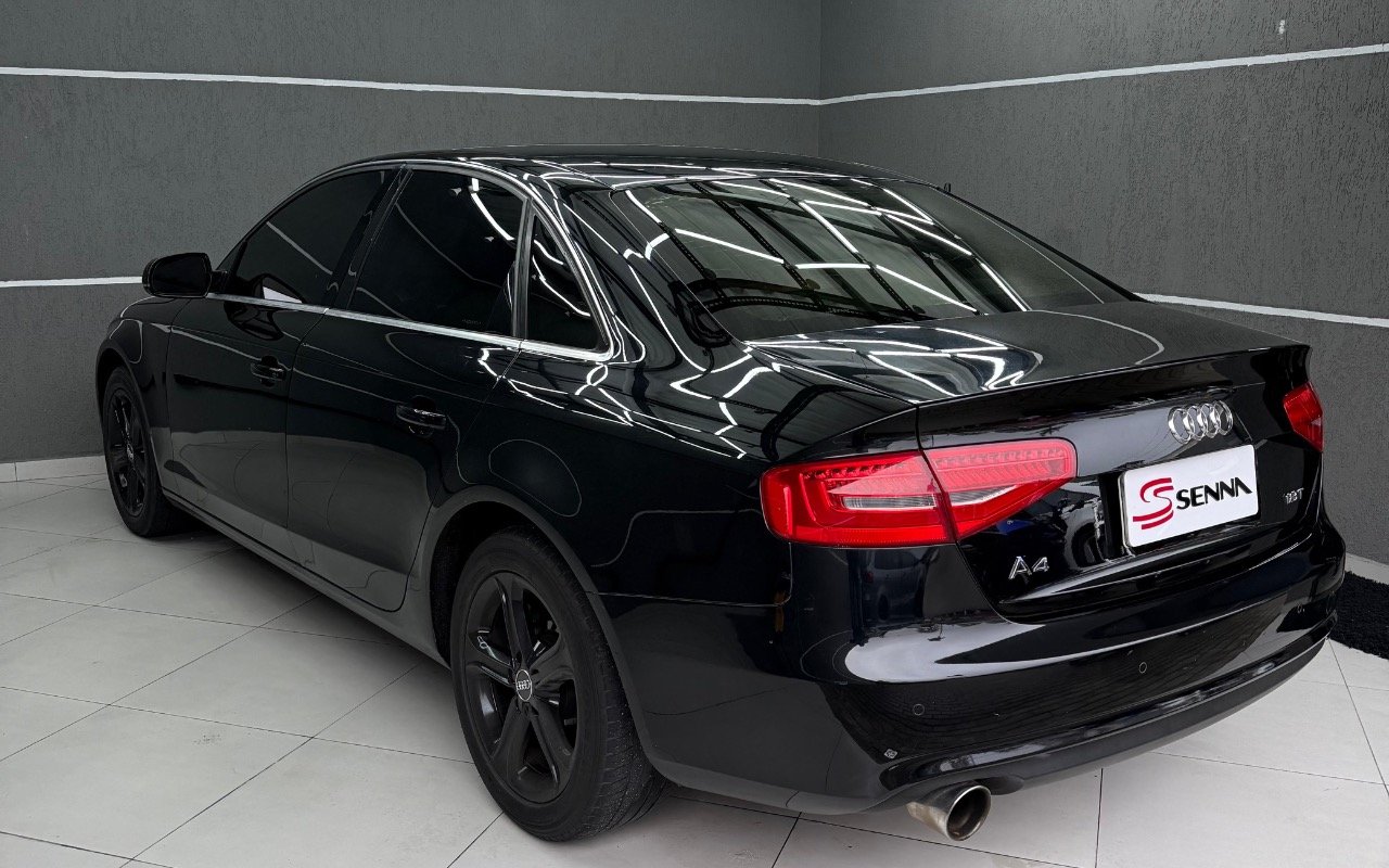 Audi A4 1.8 Tip./ Multitronic Turbo na cor Preto em Curitiba / PR - 56355