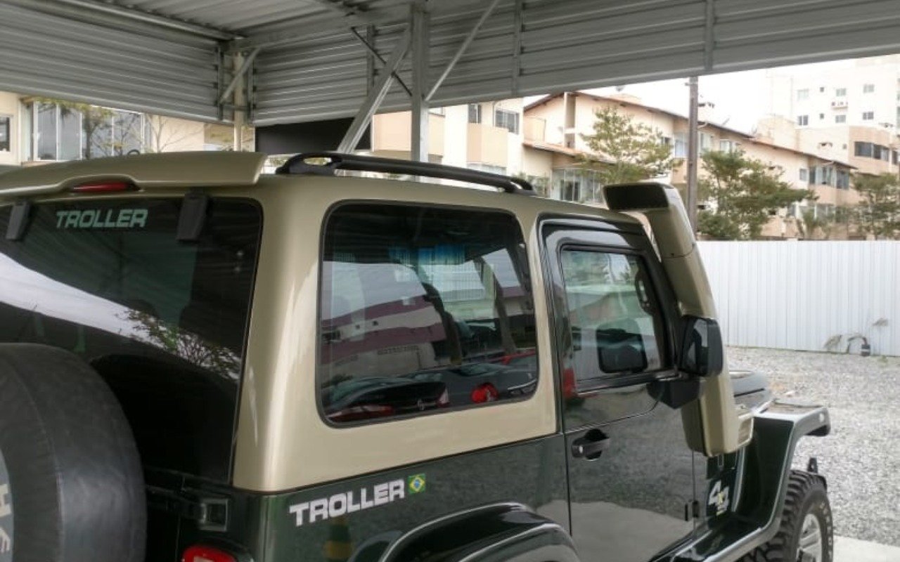 Troller T-4 3.2 4x4 TGV tdi Cap. Rígida Diesel na cor Verde em Porto União / SC - 56388