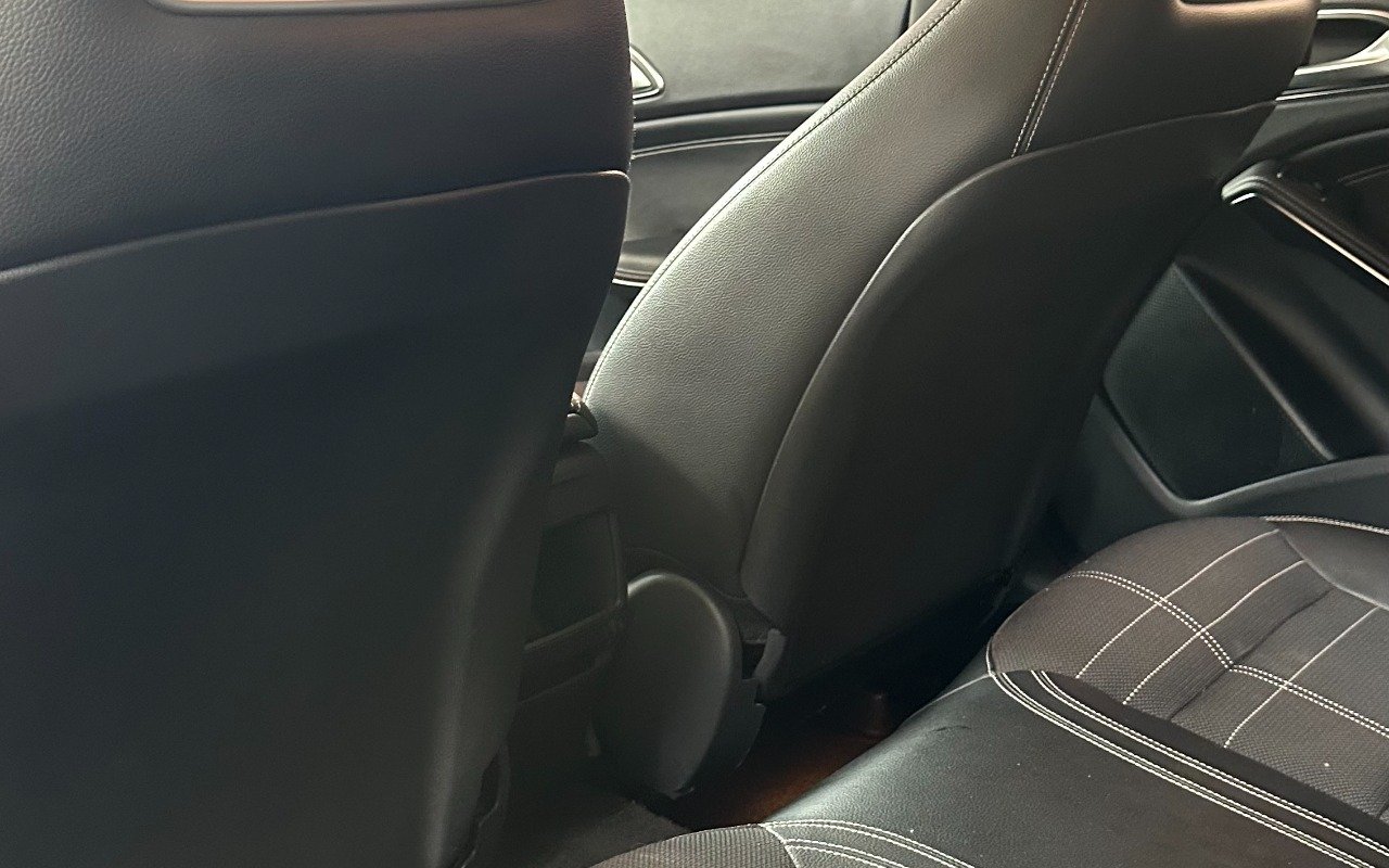 Mercedes-Benz CLA-200 First Edition 1.6 TB 16V Aut. na cor Preto em Curitiba / PR - 56401