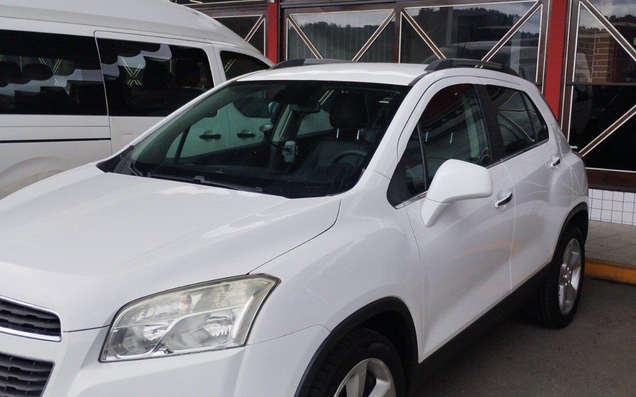 imagem de LTZ 1.8 16V Flex 4x2 Aut.