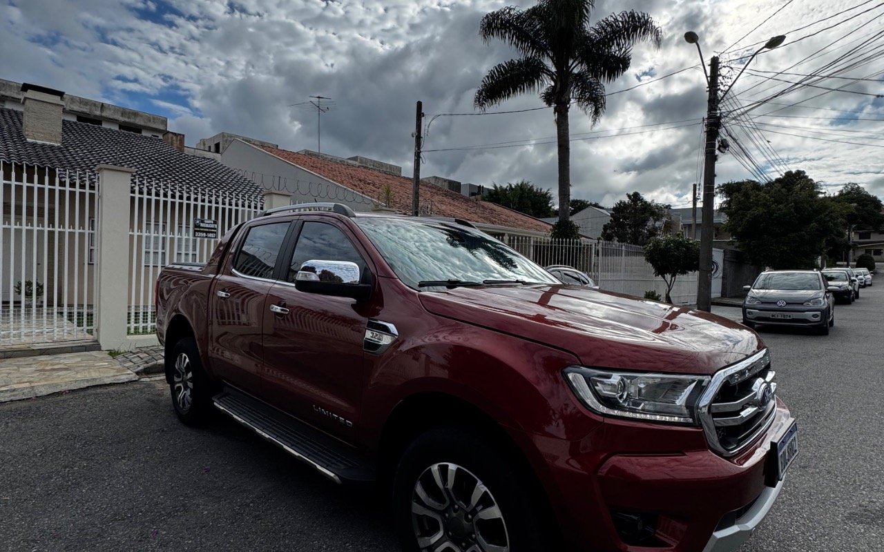 imagem de Limited 3.2 4x4 CD Diesel Aut.