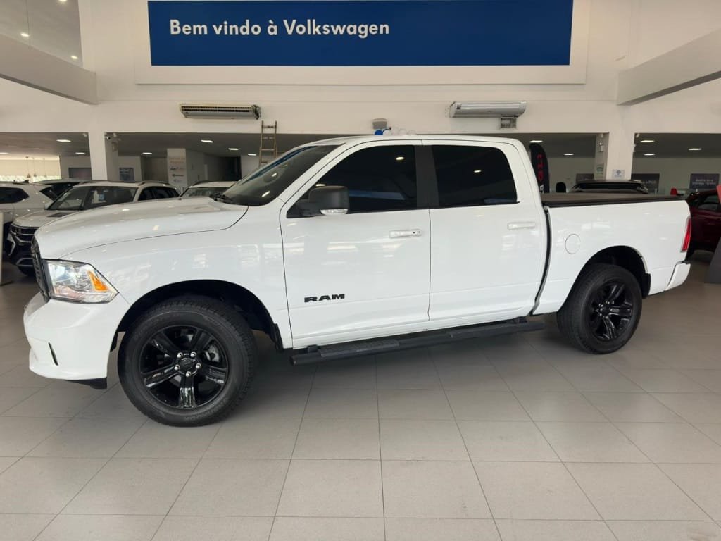 imagem de LARAMIE NIGHT ED. 5.7 4X4 Aut.