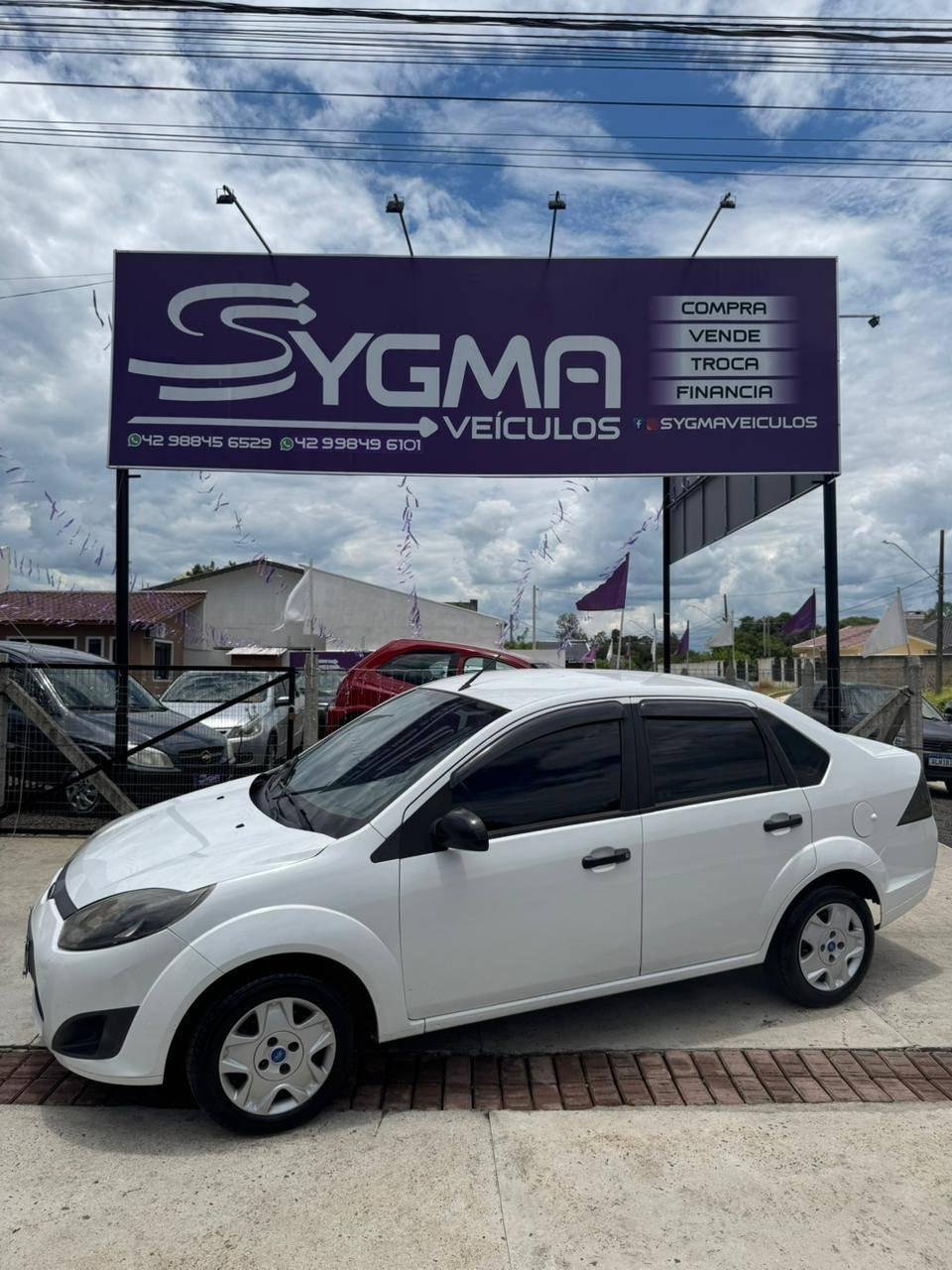 imagem de Sedan 1.0 8V Flex 4p